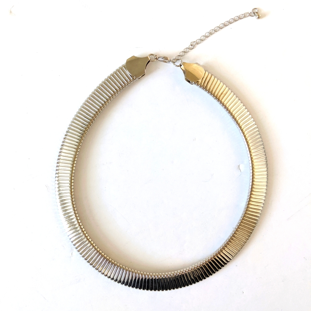 Vintage Retro MCM Omega Flexible Snake Chain Choker Necklace
